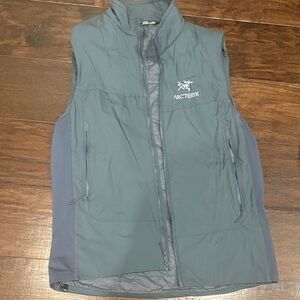 Arc'teryx Teal and Navy Men's Packable Vest